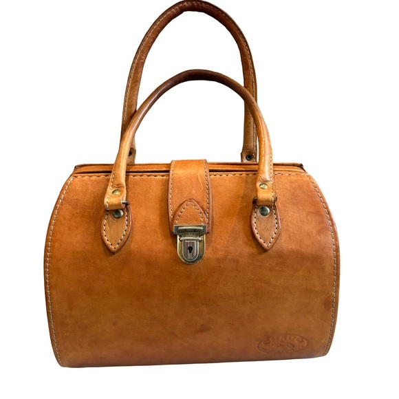 Chaco Handbags - Vintage Chaco Cowhide Leather Hard Case Doctors Bag